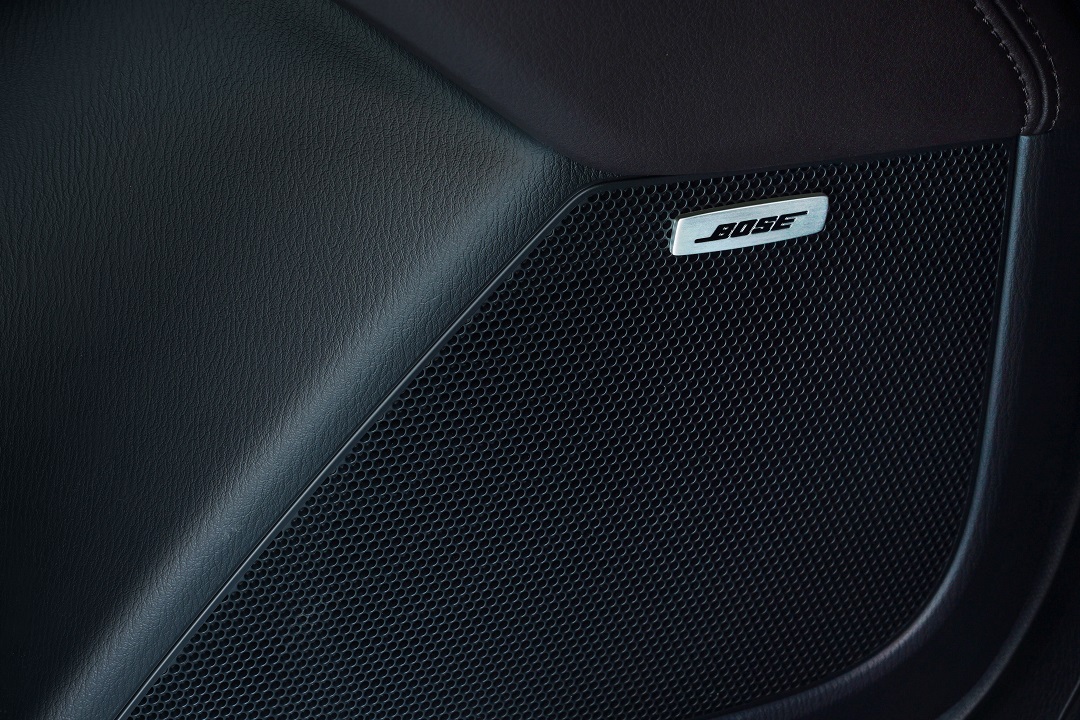BOSE SOUND SYSTEM