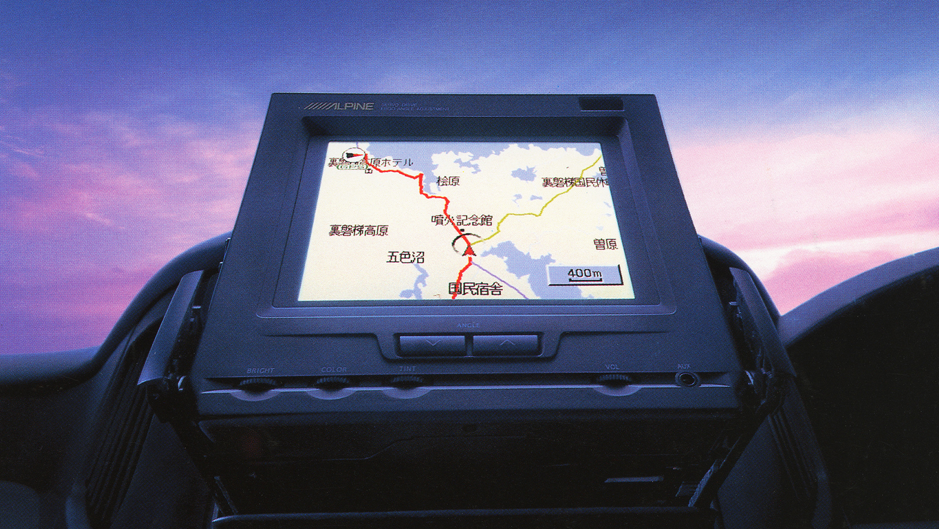 誰もが実感できる快感を開発する。カーナビゲーションの理想を求めて